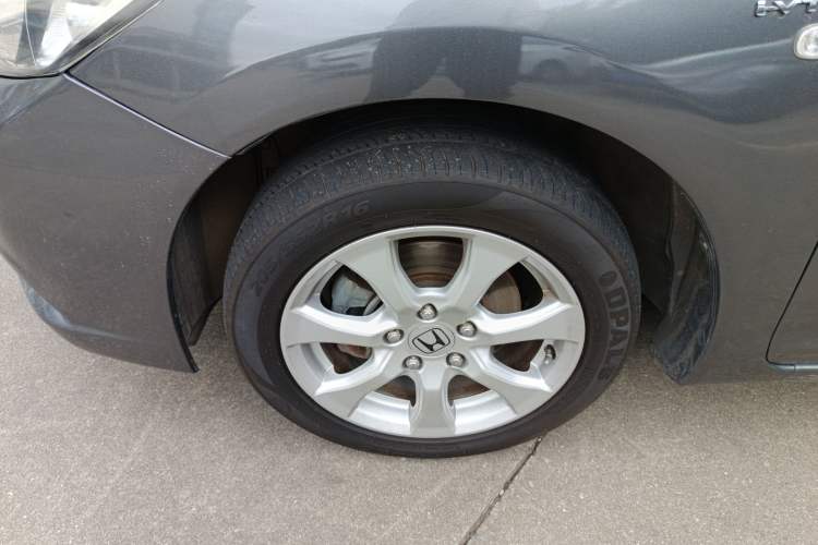 Used Honda Civic 2013 10th Anniversary 1.8L Automatic Comfort Version Left Front Wheel Hub
