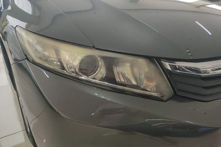 Used Honda Civic 2013 10th Anniversary Edition 1.8L Manual Comfort Version Right Front Headlight