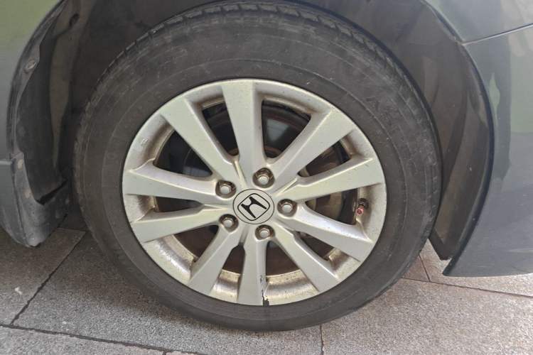 Used Honda Civic 2013 10th Anniversary 1.8L Automatic Luxury Edition Right Front Wheel Hub