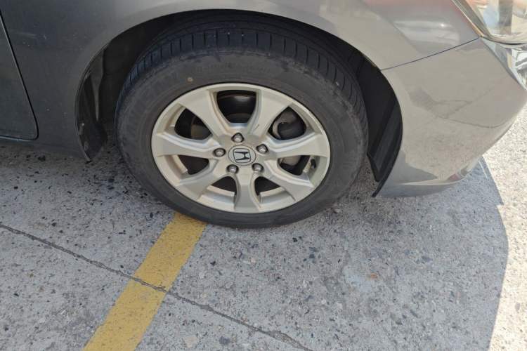 Used Honda Civic 2013 10th Anniversary 1.8L Automatic Comfort Version Right Front Wheel Hub