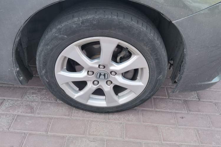 Used Honda Civic 2013 10th Anniversary 1.8L Automatic Comfort Version Right Front Wheel Hub
