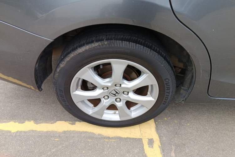 Used Honda Civic 2013 10th Anniversary 1.8L Automatic Comfort Version Right Rear Wheel Hub