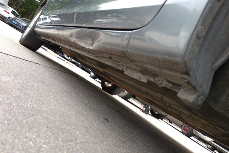 Used Honda Civic 2013 10th Anniversary 1.8L Automatic Comfort Version Right Side Sill
