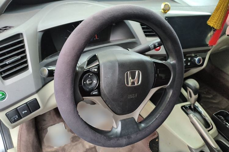 Used Honda Civic 2013 10th Anniversary 1.8L Automatic Comfort Version Steering Wheel