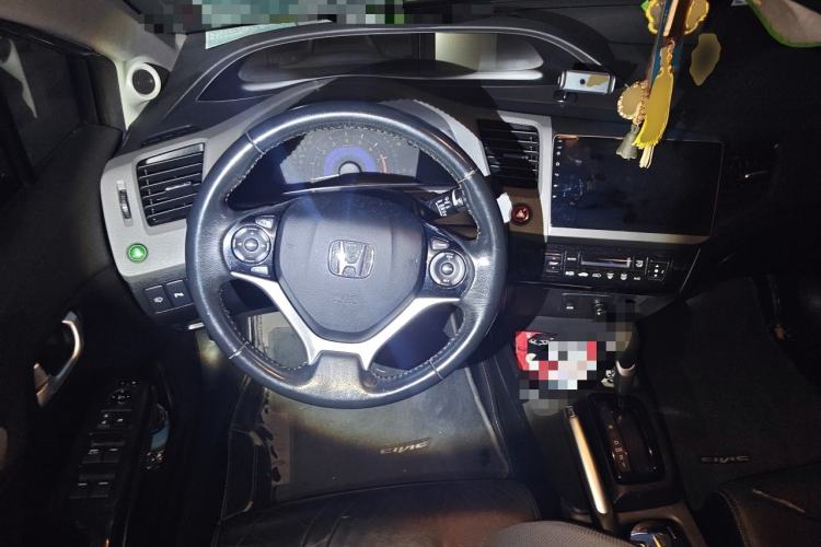 Used Honda Civic 2013 10th Anniversary 1.8L Automatic Luxury Edition Steering Wheel