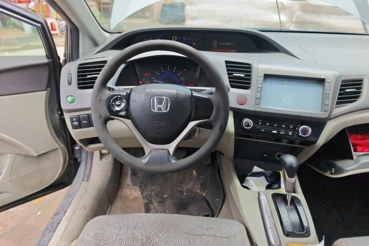 Used Honda Civic 2013 10th Anniversary 1.8L Automatic Comfort Version Steering Wheel