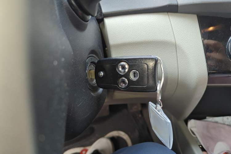 Used Honda Civic 2013 10th Anniversary 1.8L Automatic Comfort Version Vehicle Key