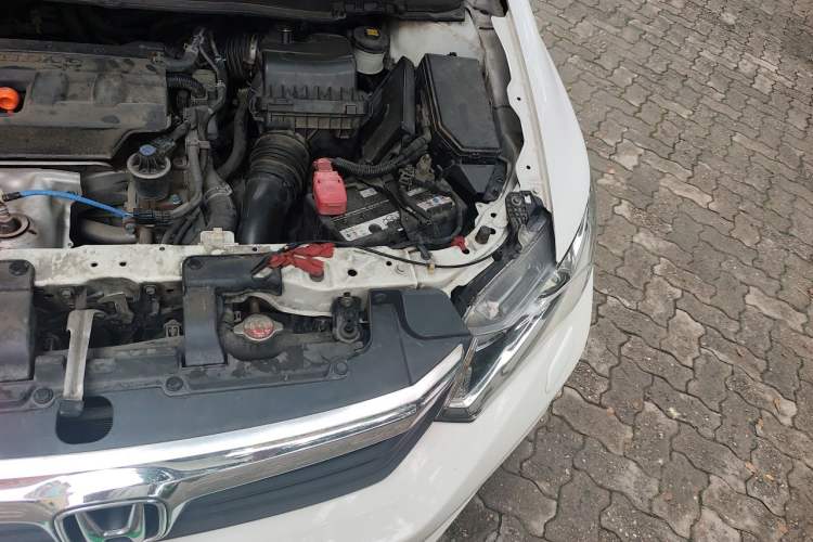 Used Honda Civic 2013 10th Anniversary 1.8L Automatic Luxury Edition Engine Bay Left