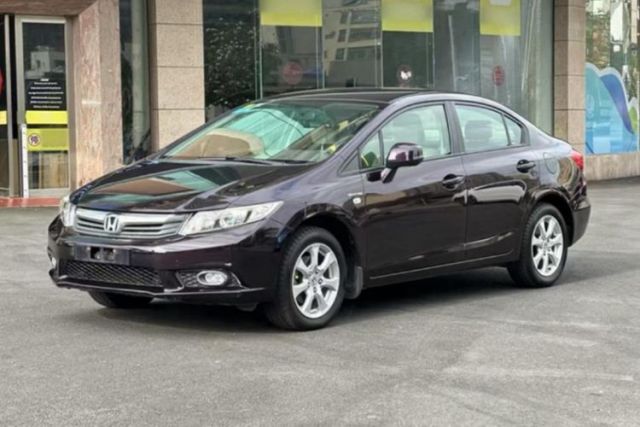 Used Honda Civic 2013 10th Anniversary 1.8L Automatic Comfort Version