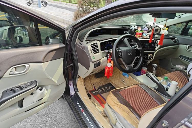 Used Honda Civic 2013 10th Anniversary 1.8L Automatic Comfort Version Driver Seat