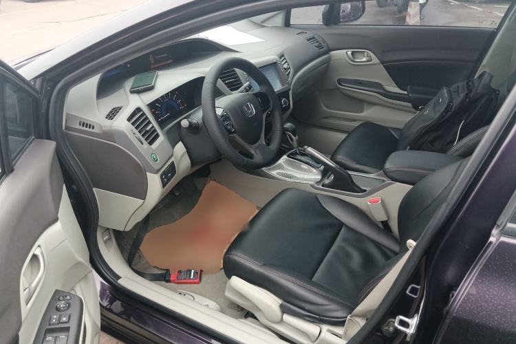 Used Honda Civic 2013 10th Anniversary 1.8L Automatic Comfort Version Driver Seat