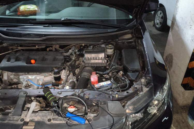 Used Honda Civic 2013 10th Anniversary 1.8L Automatic Comfort Version Engine Bay Left