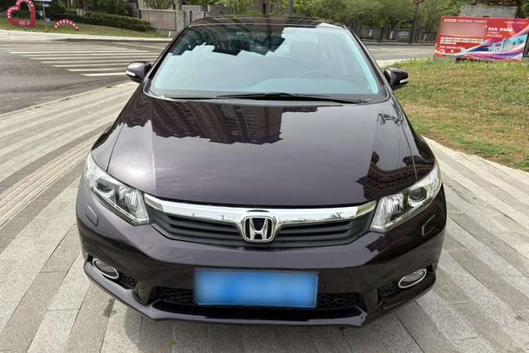 Used Honda Civic 2013 10th Anniversary 1.8L Automatic Luxury Edition Exterior 5