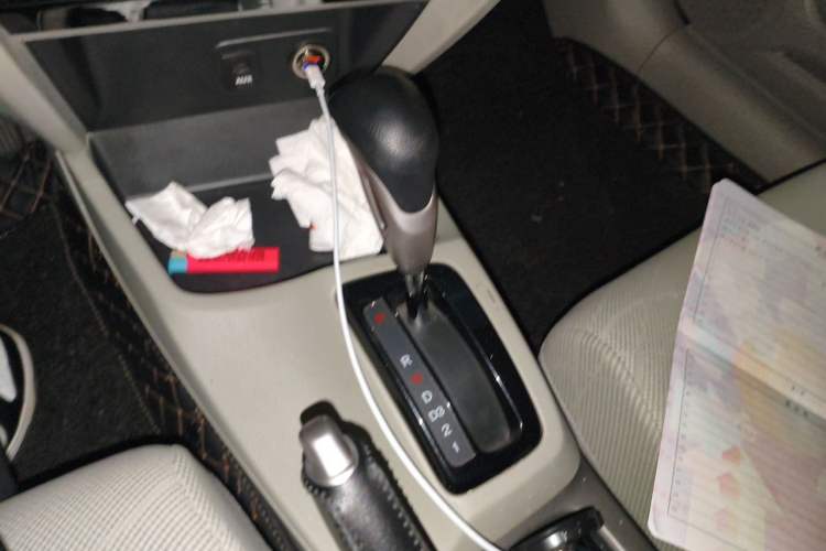 Used Honda Civic 2013 10th Anniversary 1.8L Automatic Comfort Version Gear Lever