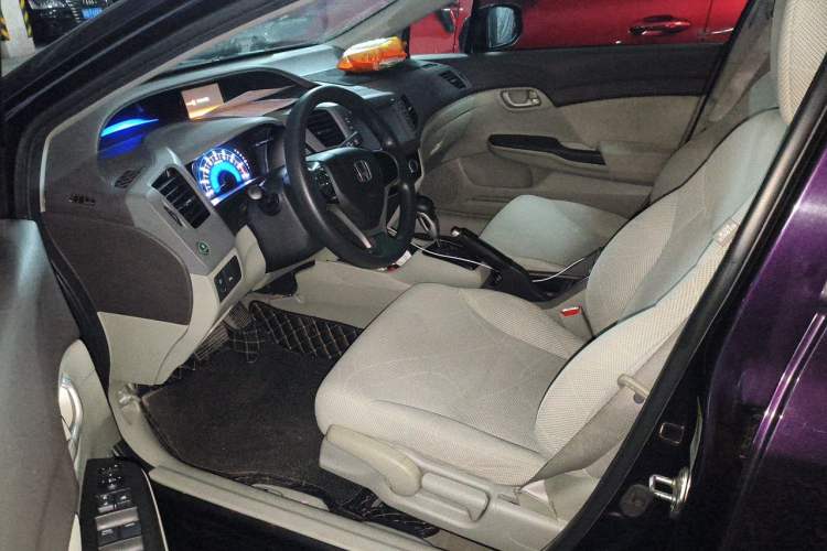 Used Honda Civic 2013 10th Anniversary 1.8L Automatic Comfort Version Left Front Seat