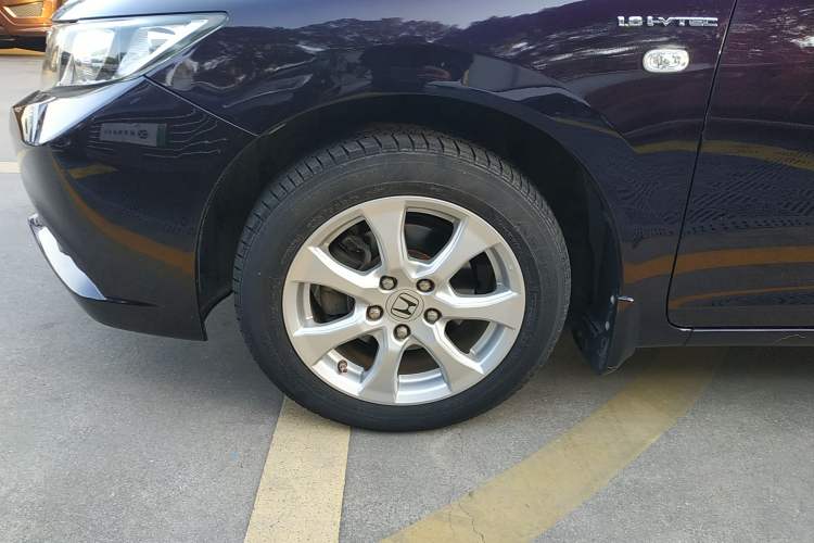 Used Honda Civic 2013 10th Anniversary 1.8L Automatic Comfort Version Left Front Wheel Hub