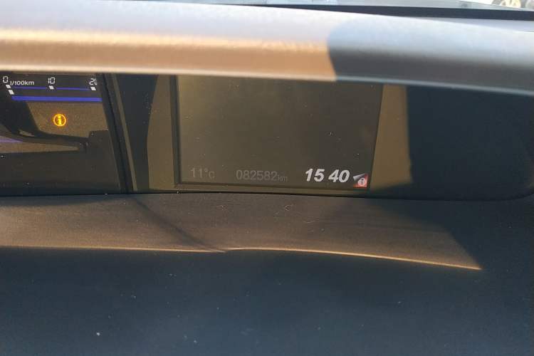 Used Honda Civic 2013 10th Anniversary 1.8L Automatic Comfort Version Odometer Close Up