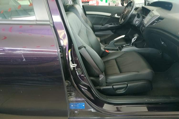 Used Honda Civic 2013 10th Anniversary 1.8L Automatic Luxury Edition Right Front Seat
