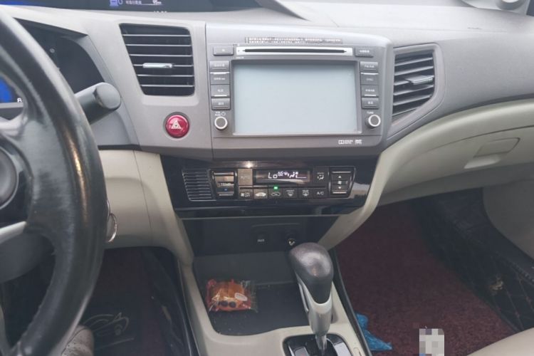 Used Honda Civic 2013 10th Anniversary 1.8L Automatic Luxury Edition Audio And AC Panel