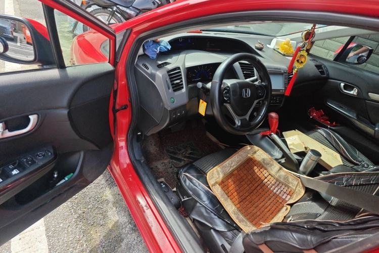 Used Honda Civic 2013 10th Anniversary 1.8L Automatic Luxury Edition Driver Seat