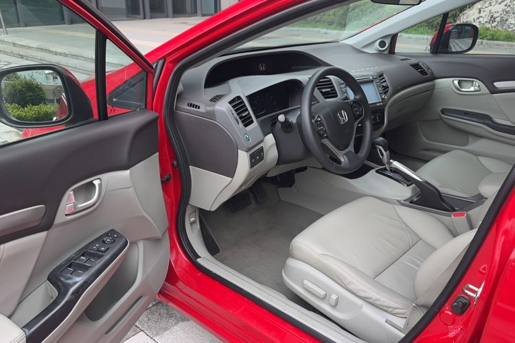 Used Honda Civic 2013 10th Anniversary 1.8L Automatic Luxury Edition Driver Seat