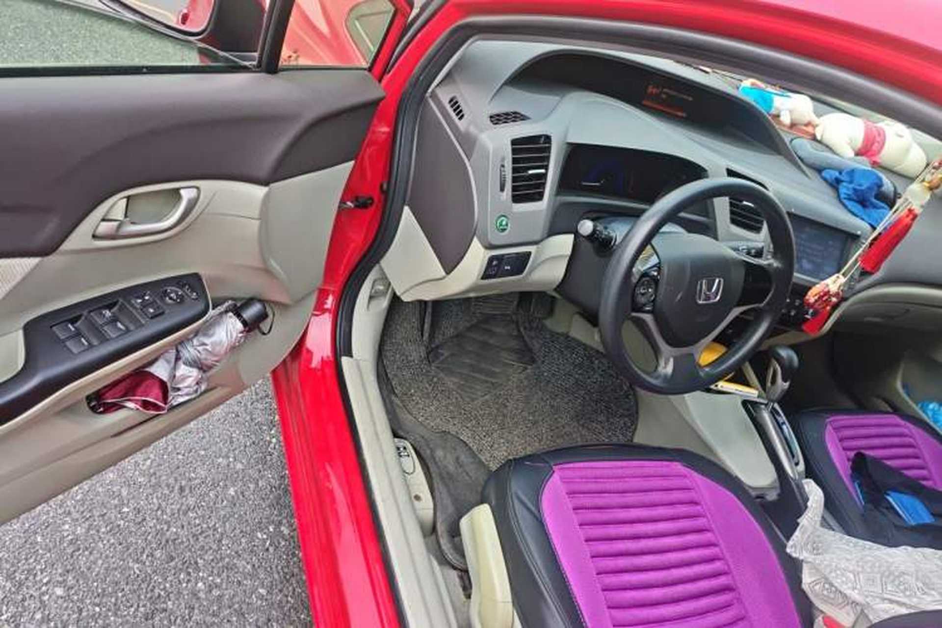 Used Honda Civic 2013 10th Anniversary 1.8L Automatic Comfort Version Driver Seat