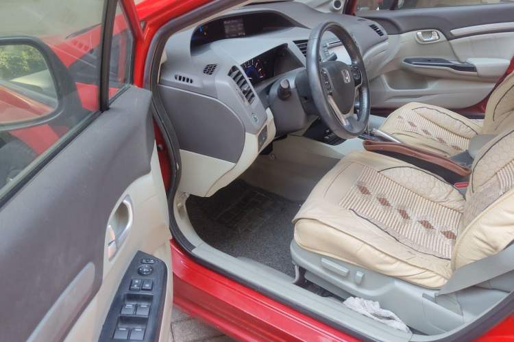 Used Honda Civic 2013 10th Anniversary 1.8L Automatic Luxury Edition Driver Seat