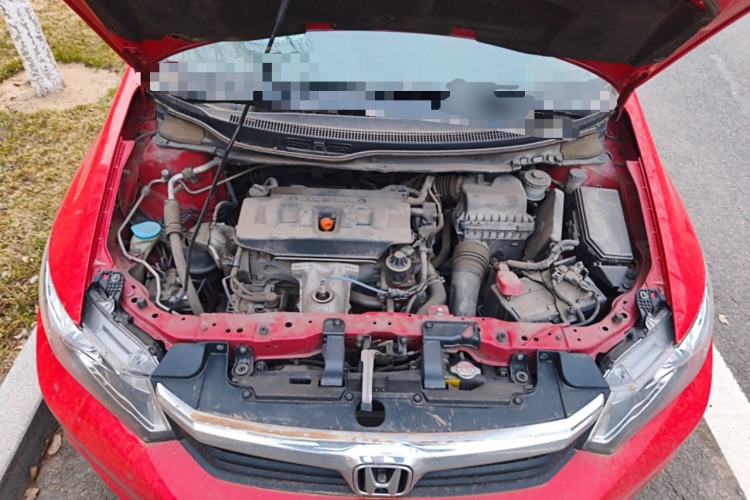 Used Honda Civic 2013 10th Anniversary Edition 1.8L Manual Comfort Version Engine Bay