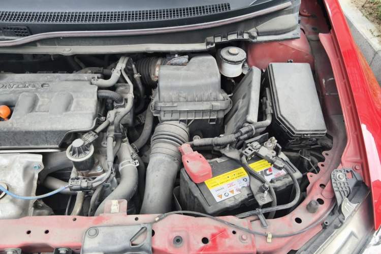 Used Honda Civic 2013 10th Anniversary 1.8L Automatic Comfort Version Engine Bay Left