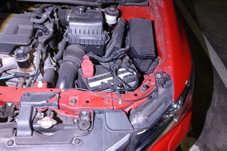 Used Honda Civic 2013 10th Anniversary 1.8L Automatic Luxury Edition Engine Bay Left