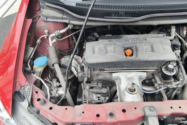 Used Honda Civic 2013 10th Anniversary 1.8L Automatic Comfort Version Engine Bay Right