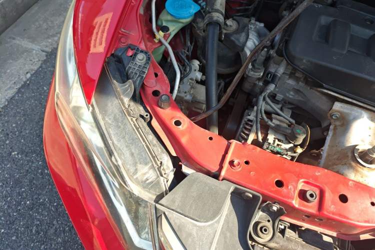 Used Honda Civic 2013 10th Anniversary 1.8L Automatic Comfort Version Engine Bay Right