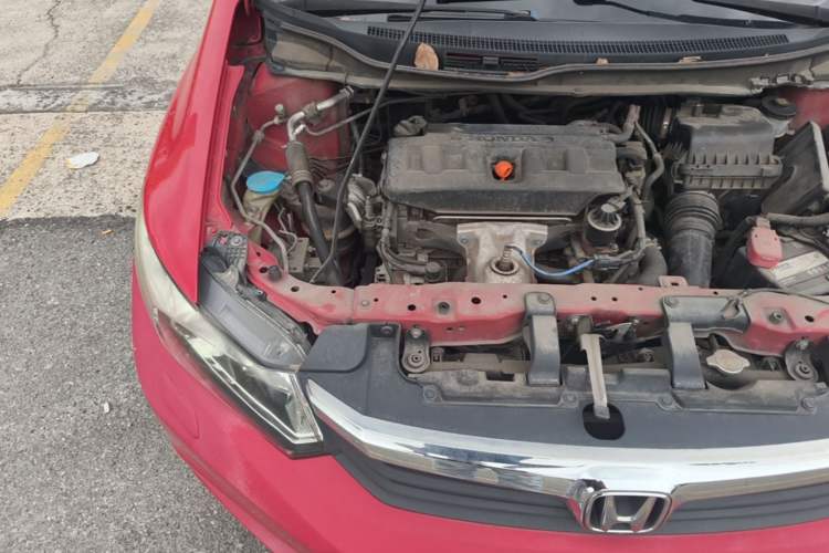 Used Honda Civic 2013 10th Anniversary 1.8L Automatic Luxury Edition Engine Bay Right