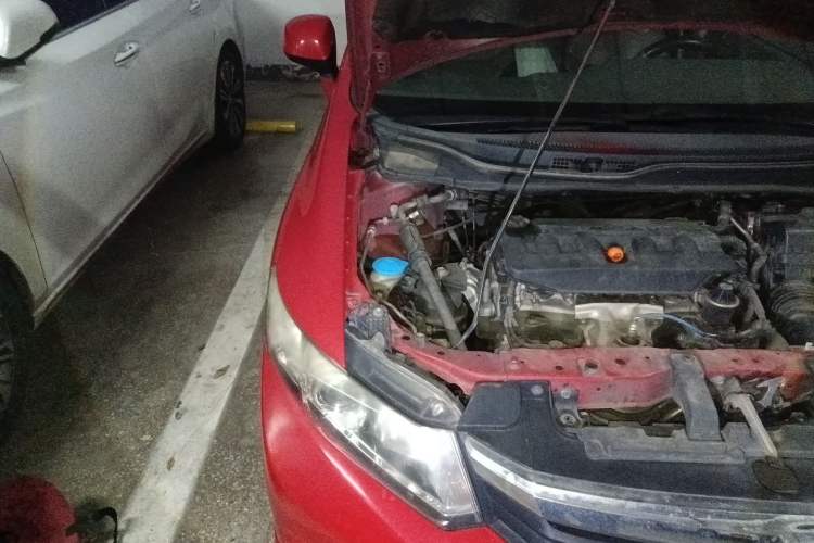 Used Honda Civic 2013 10th Anniversary 1.8L Automatic Comfort Version Engine Bay Right