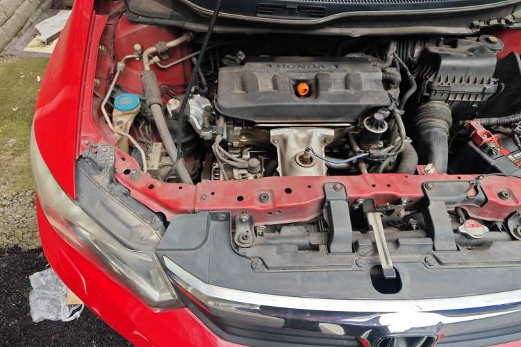 Used Honda Civic 2013 10th Anniversary 1.8L Automatic Luxury Edition Engine Bay Right