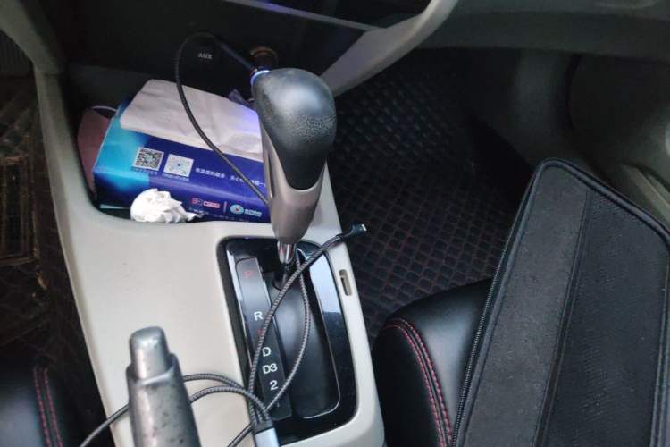 Used Honda Civic 2013 10th Anniversary 1.8L Automatic Comfort Version Gear Lever