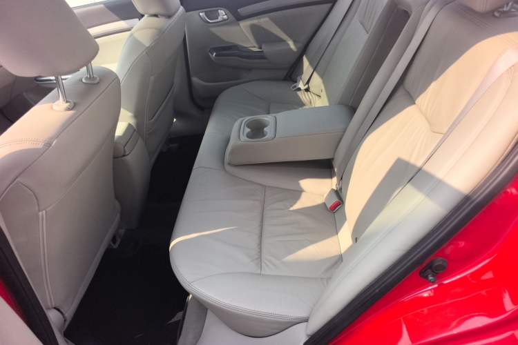 Used Honda Civic 2013 10th Anniversary 1.8L Automatic Luxury Edition Interior 3