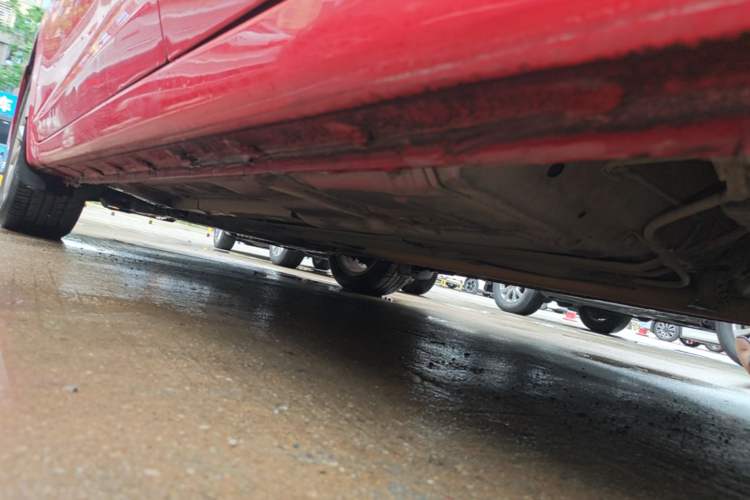 Used Honda Civic 2013 10th Anniversary 1.8L Automatic Luxury Edition Left Side Sill
