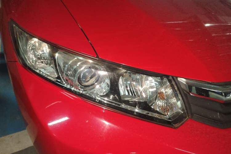 Used Honda Civic 2013 10th Anniversary 1.8L Automatic Comfort Version Right Front Headlight