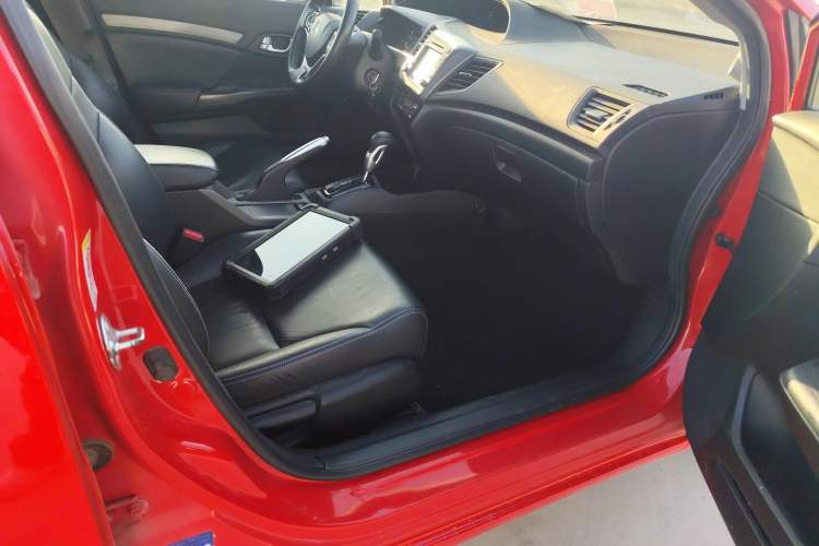Used Honda Civic 2013 10th Anniversary 1.8L Automatic Luxury Edition Right Front Seat