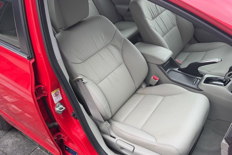 Used Honda Civic 2013 10th Anniversary 1.8L Automatic Luxury Edition Right Front Seat