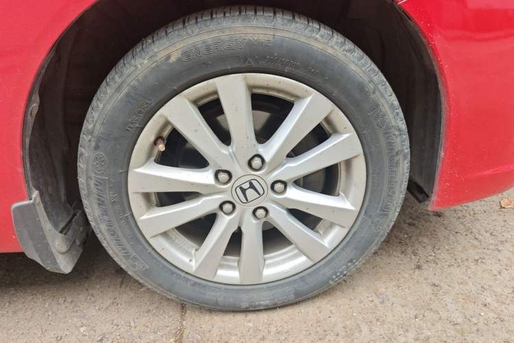 Used Honda Civic 2013 10th Anniversary 1.8L Automatic Luxury Edition Right Front Wheel Hub
