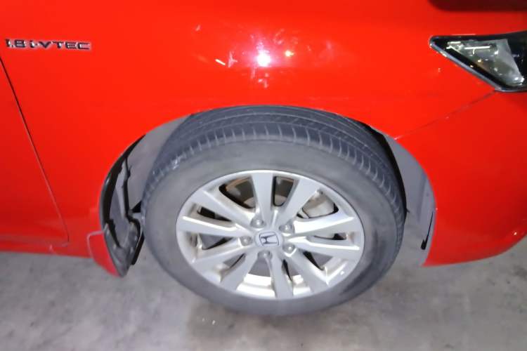 Used Honda Civic 2013 10th Anniversary 1.8L Automatic Luxury Edition Right Front Wheel Hub