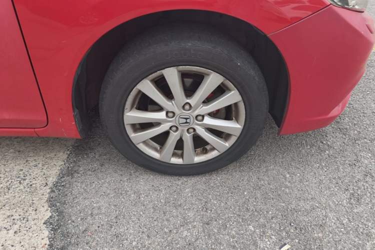 Used Honda Civic 2013 10th Anniversary 1.8L Automatic Luxury Edition Right Front Wheel Hub