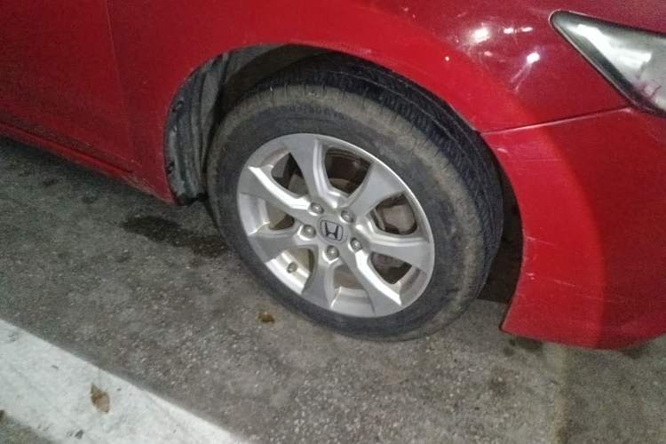 Used Honda Civic 2013 10th Anniversary 1.8L Automatic Comfort Version Right Front Wheel Hub