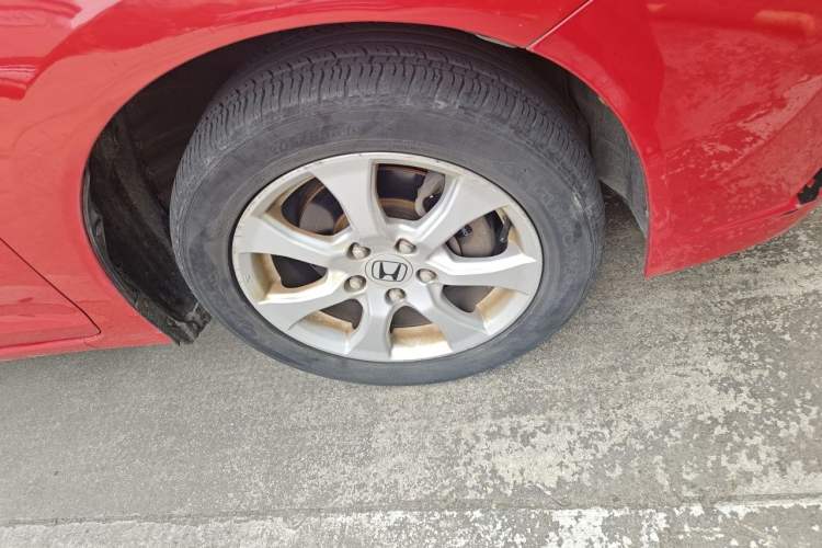 Used Honda Civic 2013 10th Anniversary 1.8L Automatic Comfort Version Right Front Wheel Hub