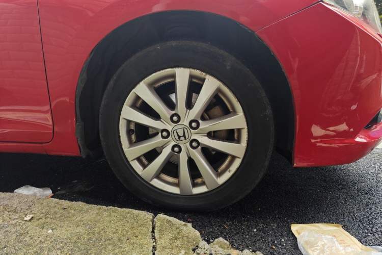 Used Honda Civic 2013 10th Anniversary 1.8L Automatic Luxury Edition Right Front Wheel Hub