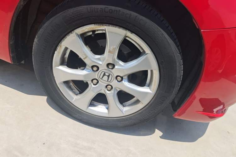 Used Honda Civic 2013 10th Anniversary 1.8L Automatic Comfort Version Right Front Wheel Hub