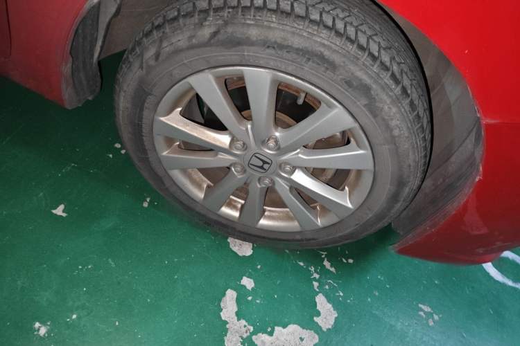 Used Honda Civic 2013 10th Anniversary 1.8L Automatic Luxury Edition Right Front Wheel Hub