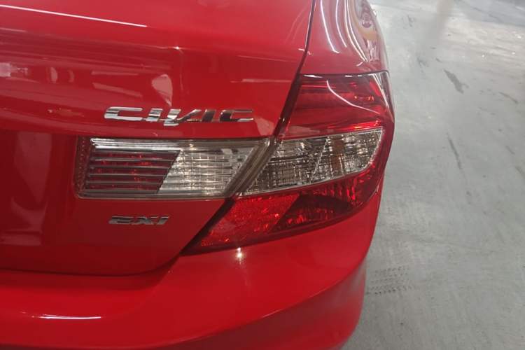 Used Honda Civic 2013 10th Anniversary 1.8L Automatic Comfort Version Right Rear Taillight